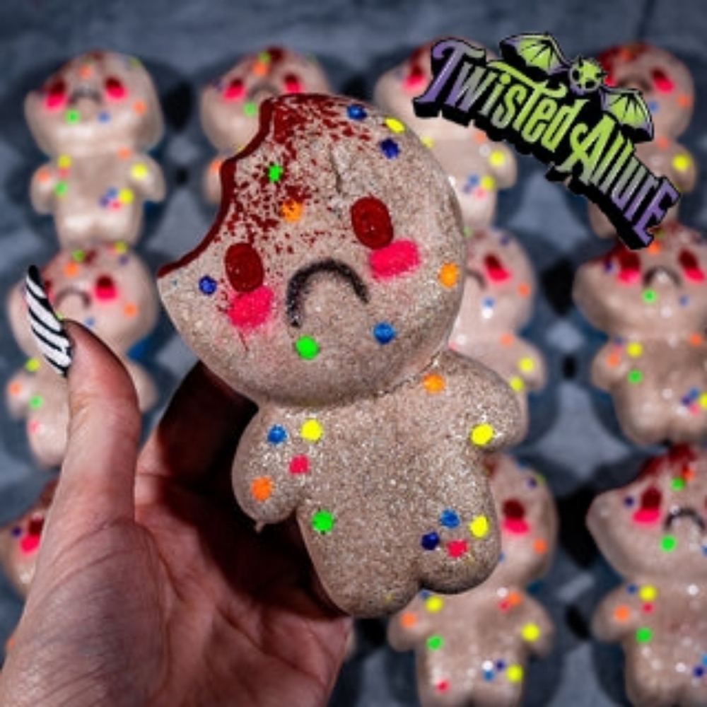 Twisted Allure Gingerdead Man Bath Bomb (Roasted Pecan, Maple & Sugar Caramel)